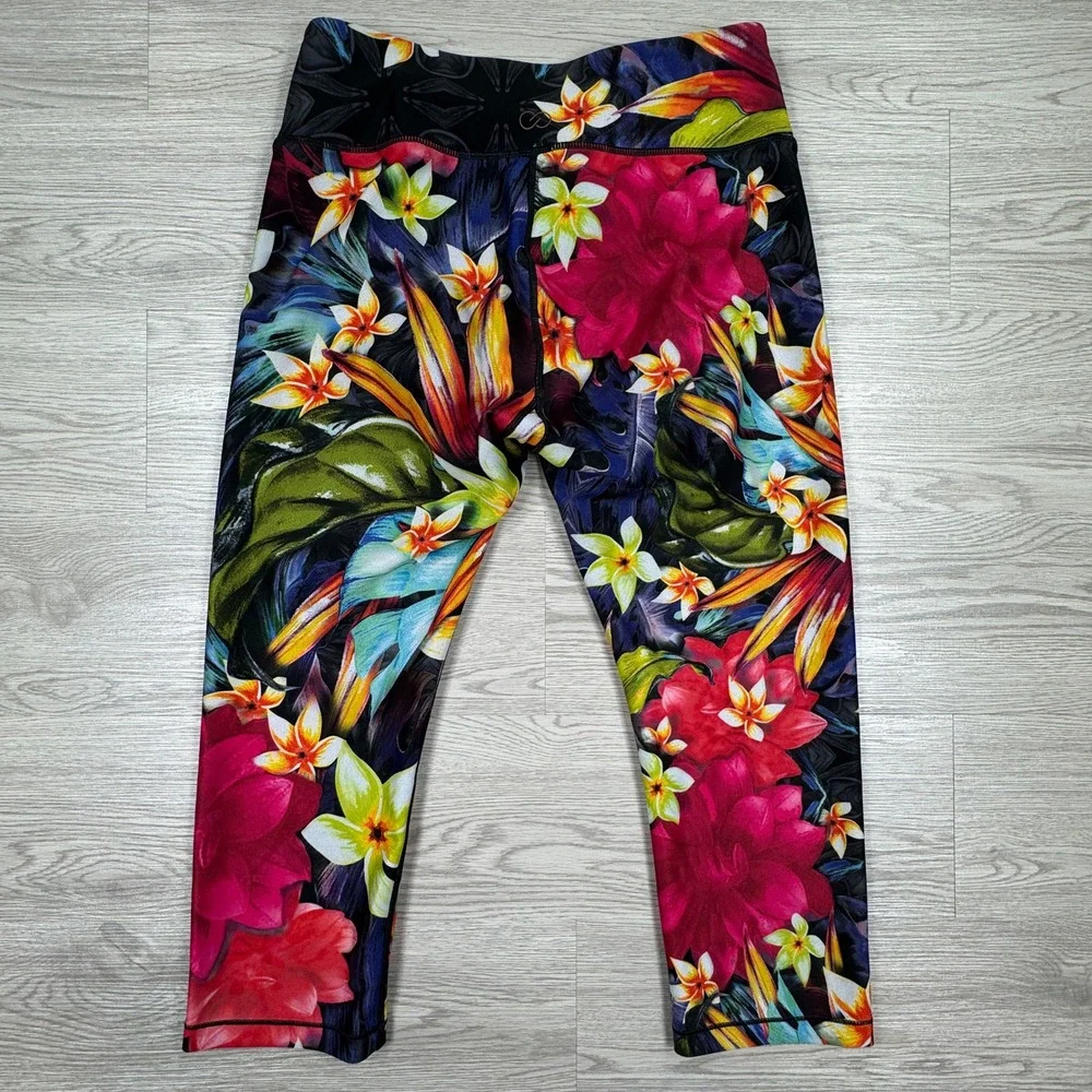 CALIA Women's Leggings Tropical Floral Print Multicolor Capri Cropped Yoga Pants